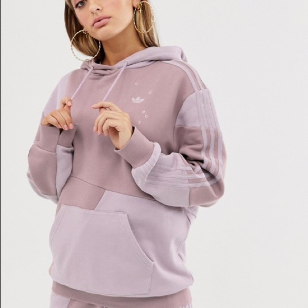 ⭐️Vaca Soon Sale⭐️ NWOT Danielle Cathari Adidas Sweatshirt